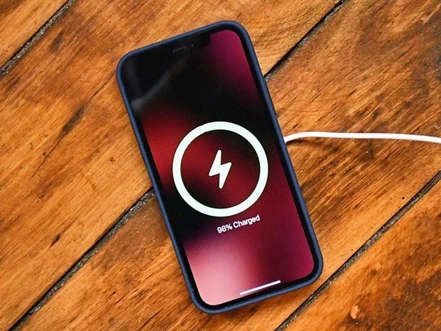 喀什苹果手机维修分享iPhone 12可以随便充电吗 